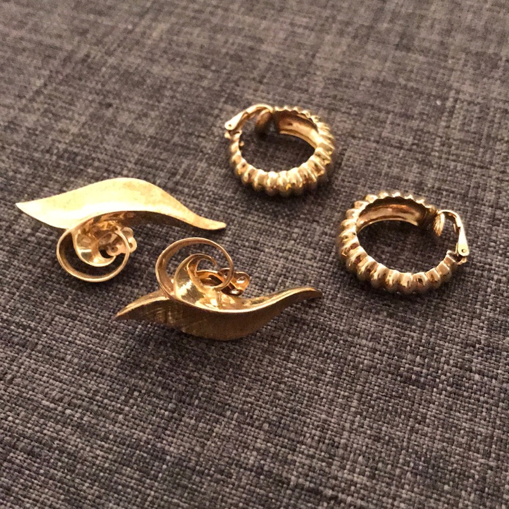 Vintage Gold Clip-on Earrings (set of 2)